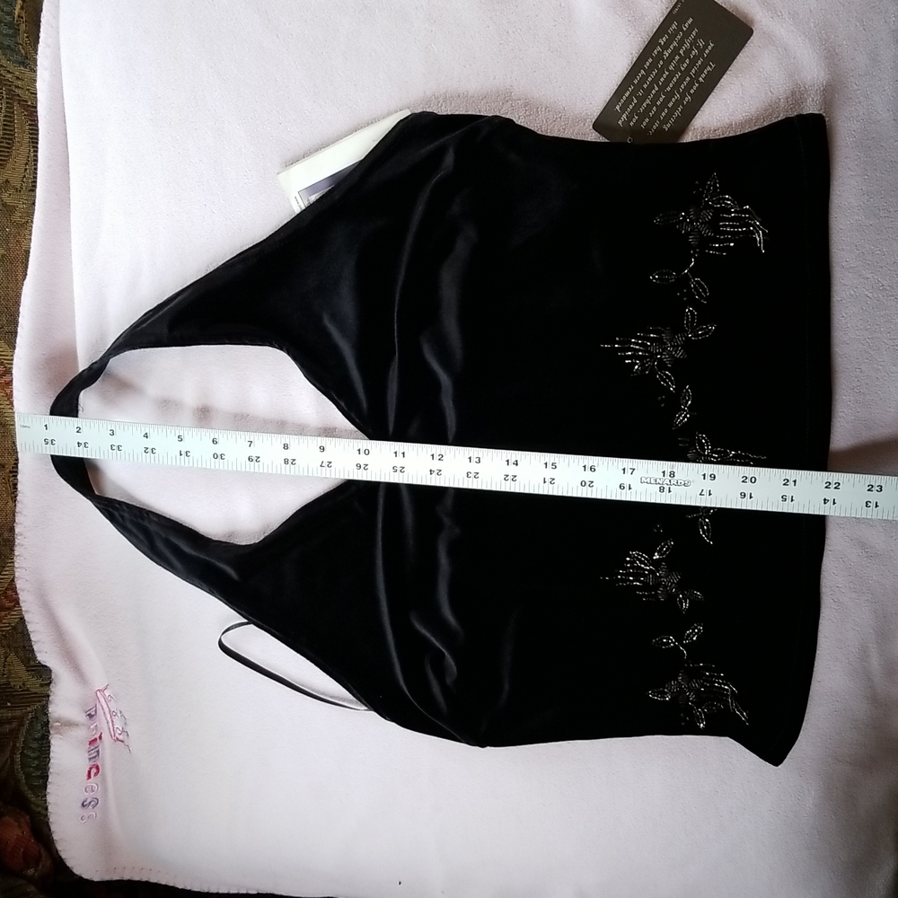 Vintage Black Velvet Halter Top - Picture 11 of 12
